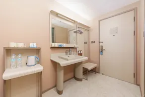 HanTing Hotel (Shenyang Normal University Wanda Plaza Store) - Image 5