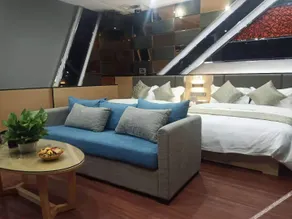 City One Hotel - Image 2