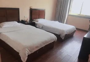 Xinganshunxin Hotel - Image 3