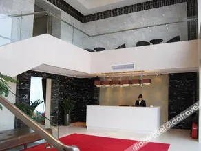 Zhushanhu Lake Town Lakeside Pavilion Hotel - Image 3