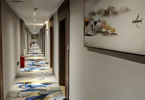 Weissmann Hotel - Image 2