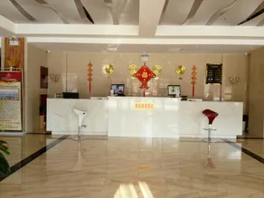 Linyi Red Apple Hot Spring Hotel - Image 4
