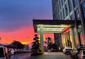 Binjiang Hotel - Image 5