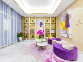 Lavande Hotel(Beijing Happy Valley) - Image 2