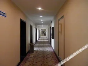 Clear Water Blue Star Hotel - Image 4