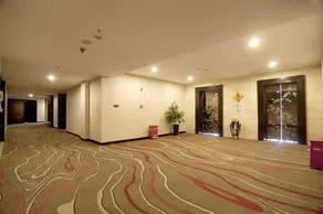 Wanlvcheng Perenc Hotel - Image 4
