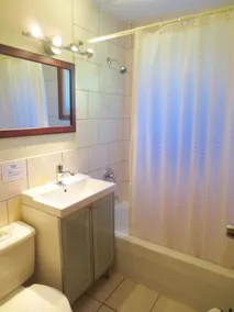 Hush Lodge and Cottages - Badezimmer