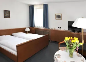 Hotel Grüner Baum - Quarto