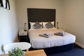 Barclay On View - Room