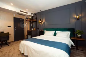 KAME HOTEL BELGRADE,贝尔格莱德凯美酒店 - Room