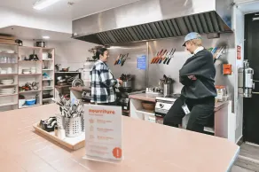 Auberge Saintlo Montréal Hostel - Restaurant