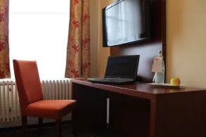 Stadt-gut-Hotel Gasthof Goldener Adler - Room