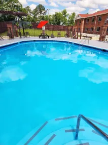 Americas Best Value Inn Phenix City - Piscine