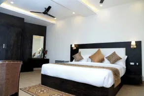 Hotel Vinayak Lifestyle Hotels - Room