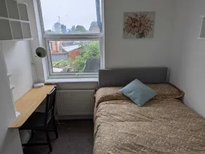 Coventry Central Craven Roomz - Room