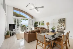 Noosa Outrigger Beach Resort - Room