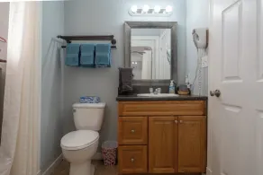 Wood Duck Cottage - Bathroom