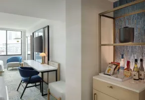 The Highland Dallas, Curio Collection by Hilton - Rom