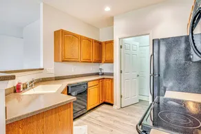 Close to Main Street: Townhome in Zionsville - Interiör