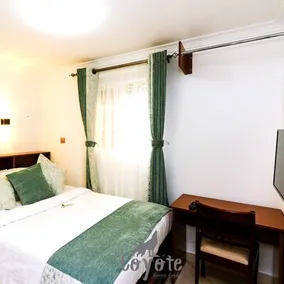 Coyote Haven Bridge Hotel - Zimmer