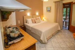 Forest Resort Suites Skiathos - Chambre