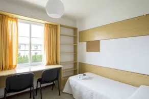 Residencia Universitaria Resa Siglo XXI - Værelse