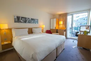 DoubleTree by Hilton Hotel London -Tower of London - Room