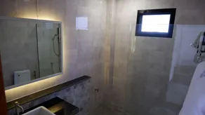 Nara Residence Trang - Bathroom