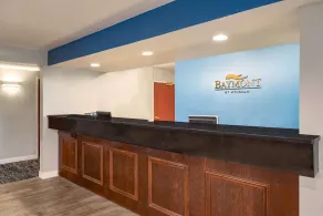 Baymont Toledo Airport Hotel Swanton - Réception