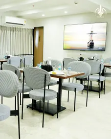 SIVANTA by BOMBAY GROUP OF HOTELS NAGPUR - Restaurant