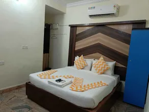 The Dolphin Park Hotel, Virugambakkam - Chambre