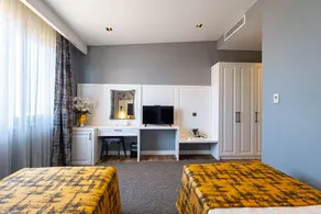 Hipodrom Hotel - Værelse