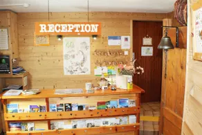 Le Chamois - Reception