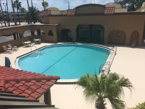 Days Inn by Wyndham St Augustine/Historic Downtown - Piscine
