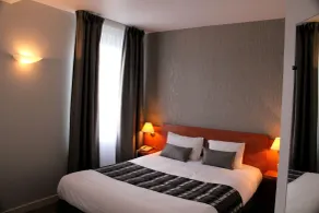 Logis Hôtel Le Pélican & son restaurant - Room