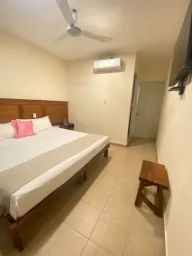 HOTEL MACHOS MAHAHUAL - Habitación