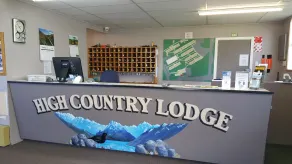 High Country Lodge, Motels & Backpackers - Recepción
