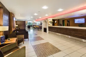 Holiday Inn Express Colchester by IHG - Reception