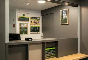 B&B HOTEL Vannes Est Golfe du Morbihan - Réception