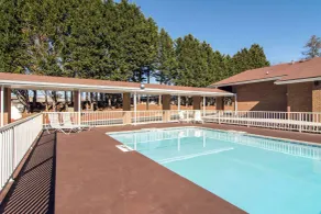 Quality Inn Toccoa - Pool