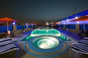 Rolla Residence Hotel Apartmemt - Piscine