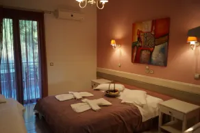 Nontas Home 20 - Room