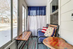 Families Welcome! Colorful Berkley Home w/ Yard - Interiör