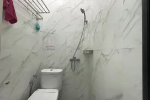 Hotel O Homestay Purirano - Badezimmer