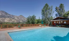 Whispering Pines Lodge - Piscina