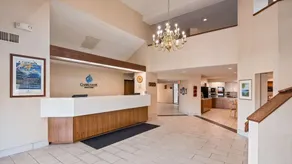 Charlevoix Inn & Suites SureStay Collection by Best Western - Hall