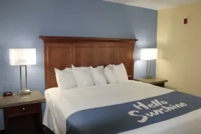 Days Inn by Wyndham Batavia Ohio - Zimmer