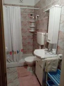 APP Leo - Bagno