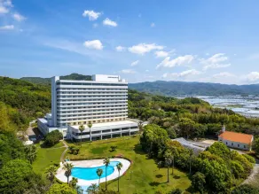 Mercure Kochi Tosa Resort & Spa - Piscine