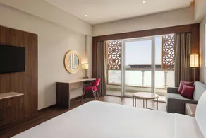 Ramada by Wyndham Ahmedabad Narendra Modi Stadium Motera - Room